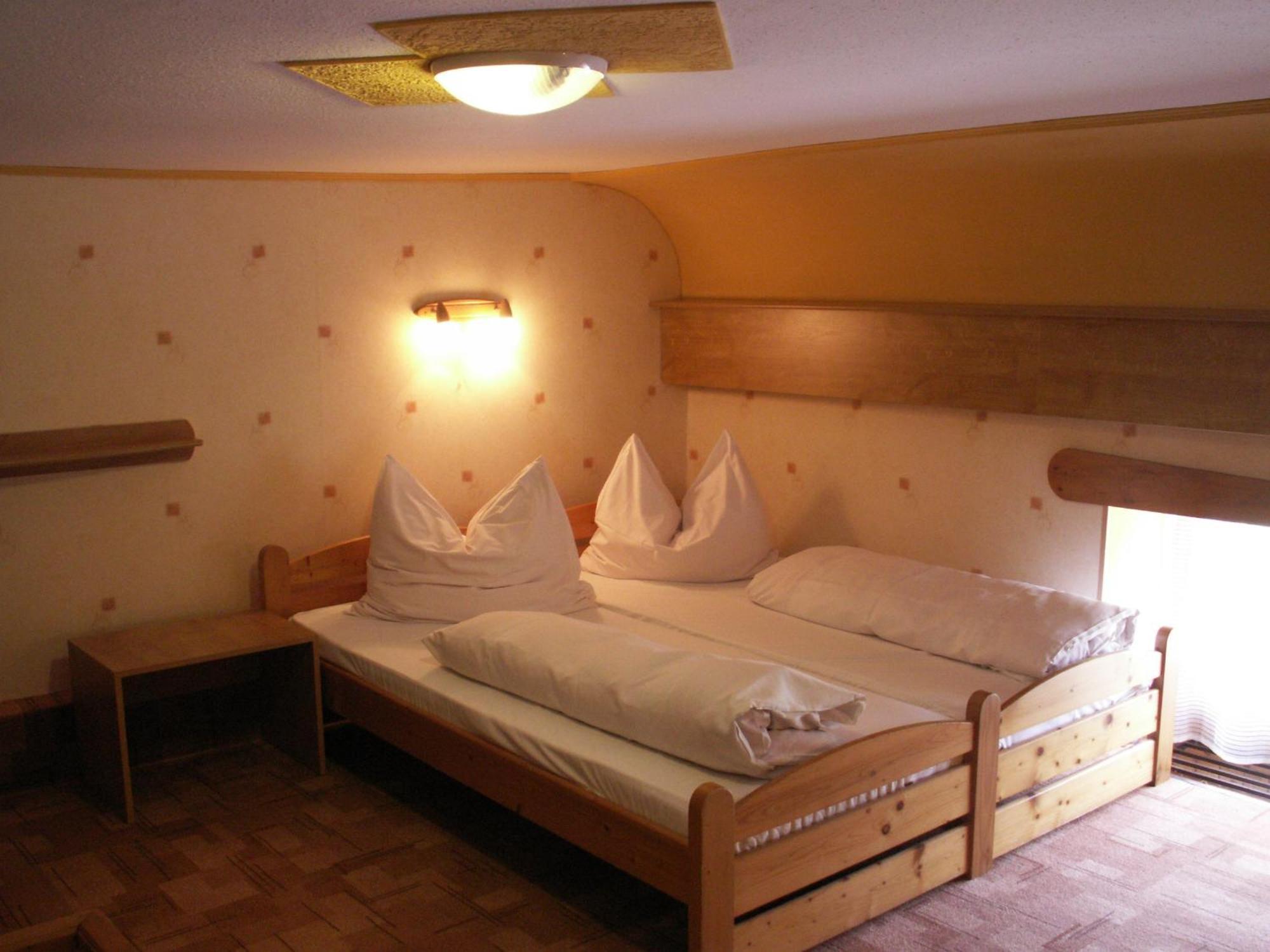 Hotel Lesni Dum Janske Lazne Oda fotoğraf