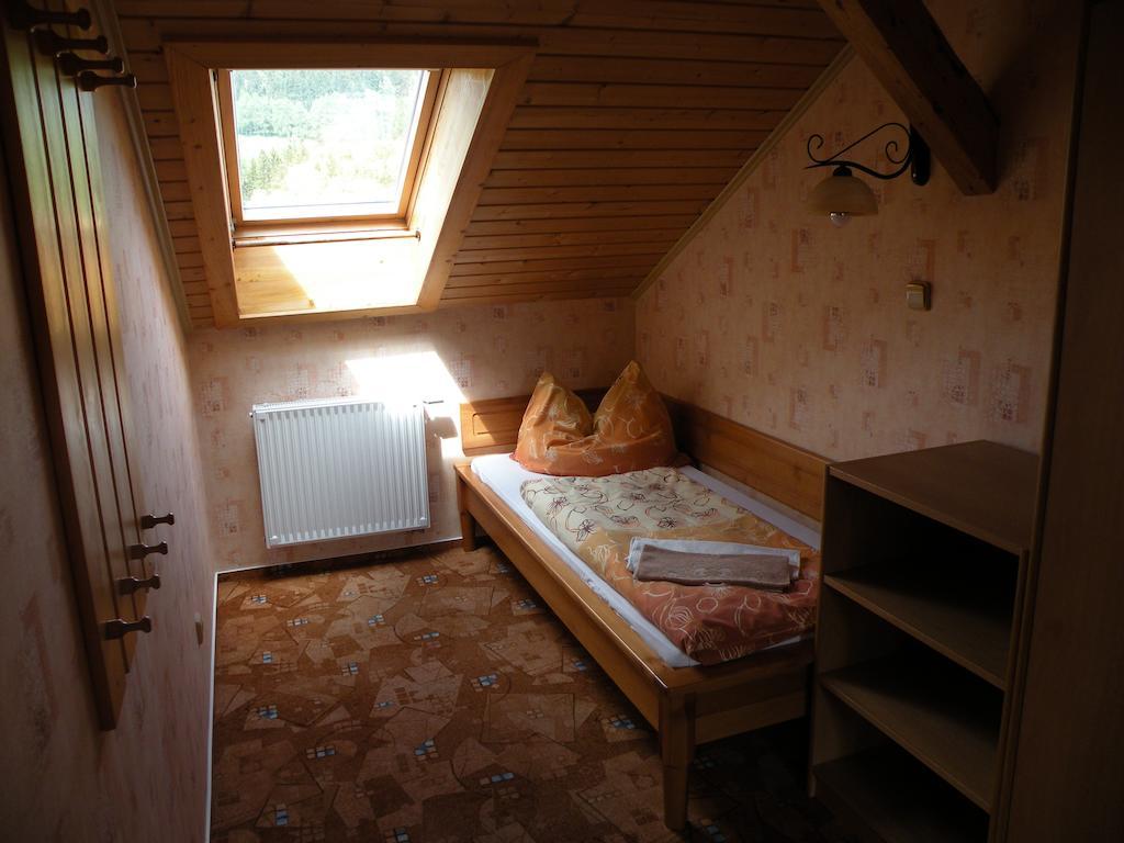 Hotel Lesni Dum Janske Lazne Oda fotoğraf